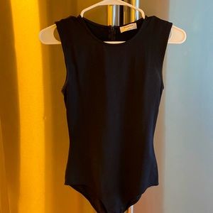 Babaton body size s black